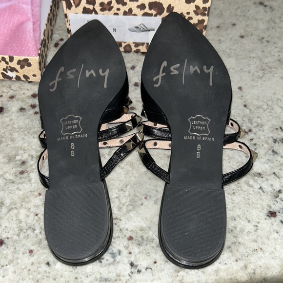 Exclusive Black Davina Slides
FRENCH SOLE - Picture 8 of 8